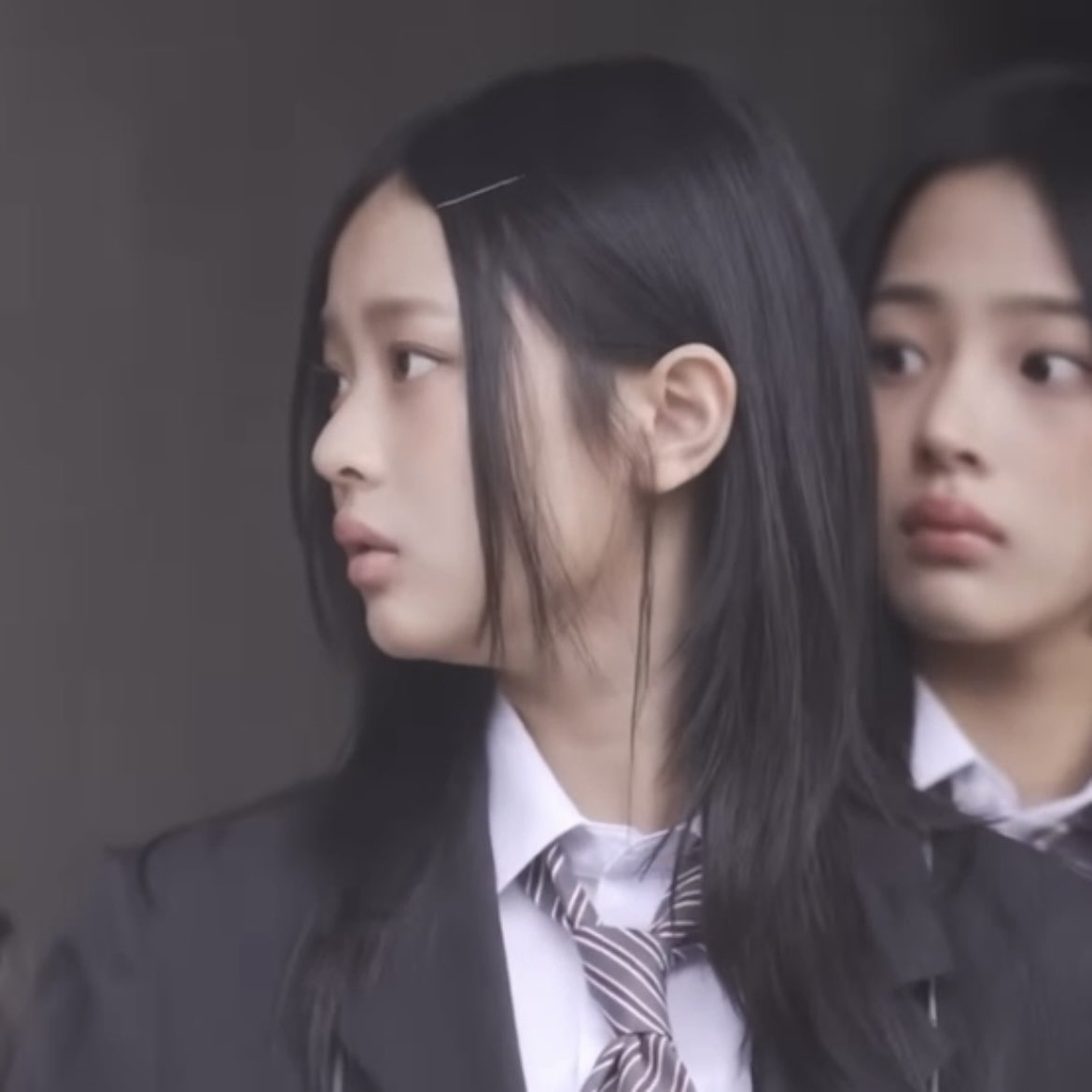 hanni archive⁵ tweet media