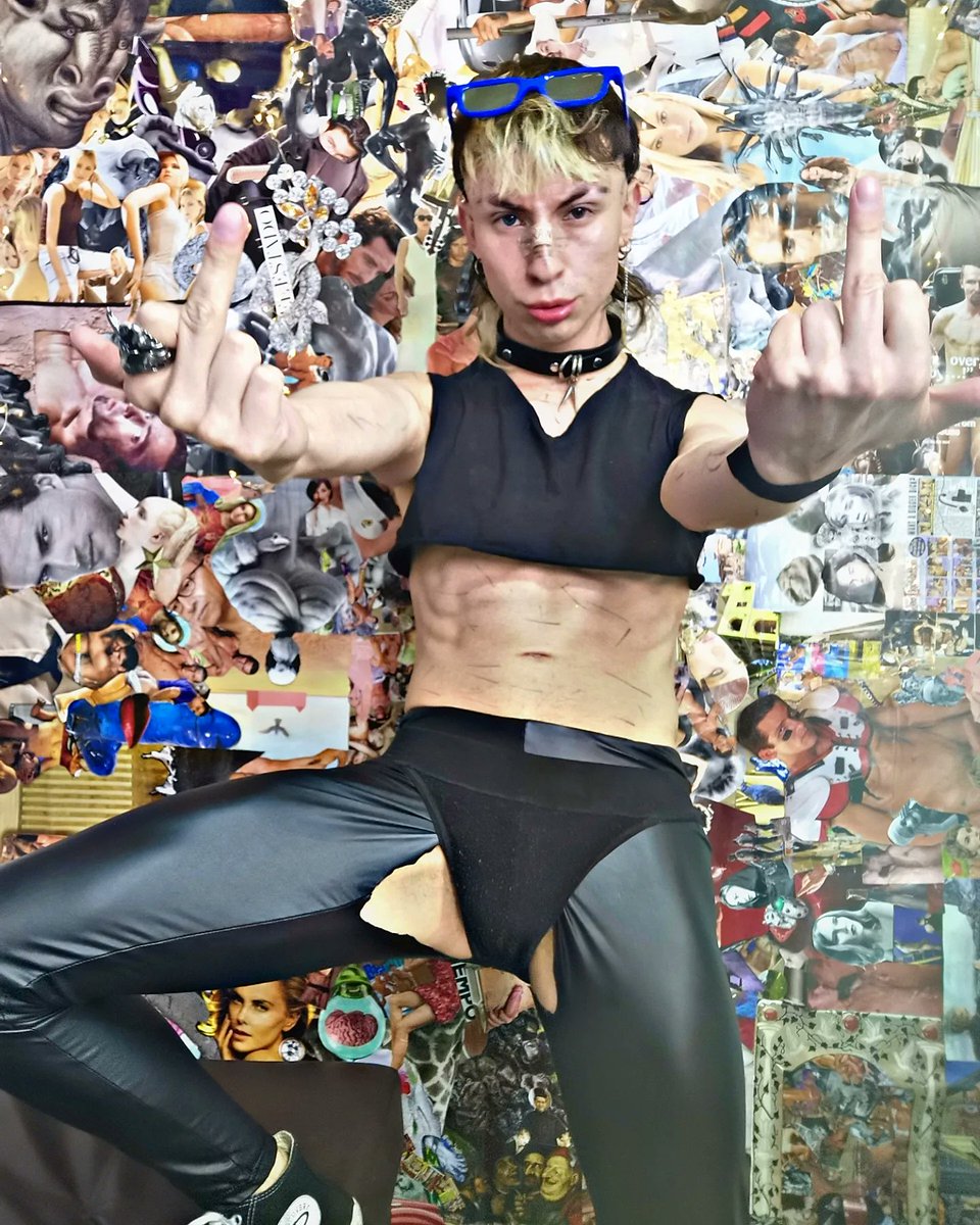 FFuckablCharlie's tweet photo. ☠️What a Trashy Boy 🕸️ https://t.co/Ce2OXnBxMi