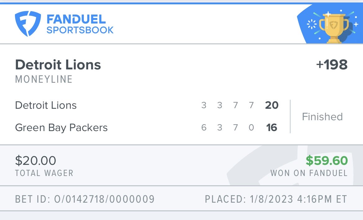 lysssa33's tweet photo. Betting against Aaron Rodgers never gets old https://t.co/raK1Bir4Fs