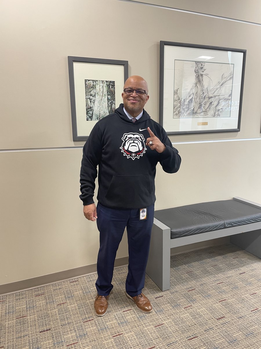 DoCoSchools's tweet photo. READ BOWL: Today, students, teachers, faculty, and staff wore their favorite sports jerseys to kick off the 2023 Read Bowl. #ReadWithMalcom #DCSSReadToSucceed https://t.co/OXWT6WWh7x