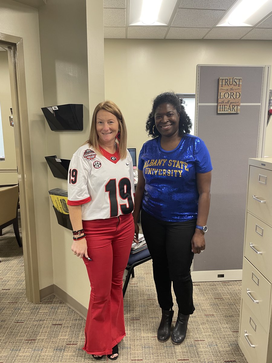 DoCoSchools's tweet photo. READ BOWL: Today, students, teachers, faculty, and staff wore their favorite sports jerseys to kick off the 2023 Read Bowl. #ReadWithMalcom #DCSSReadToSucceed https://t.co/OXWT6WWh7x