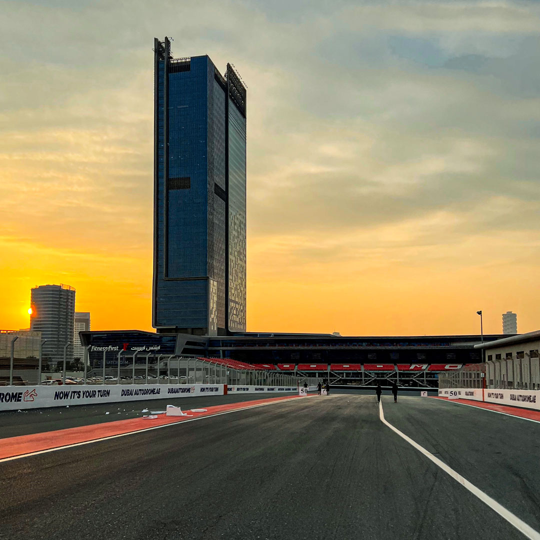 Back at one my favourite tracks in the world 😀
#emirates #dubai #24HDubai #24h #motorsport #racing #race #car #racecar #cars #24HSERIES #hankook #dubaiautodrome