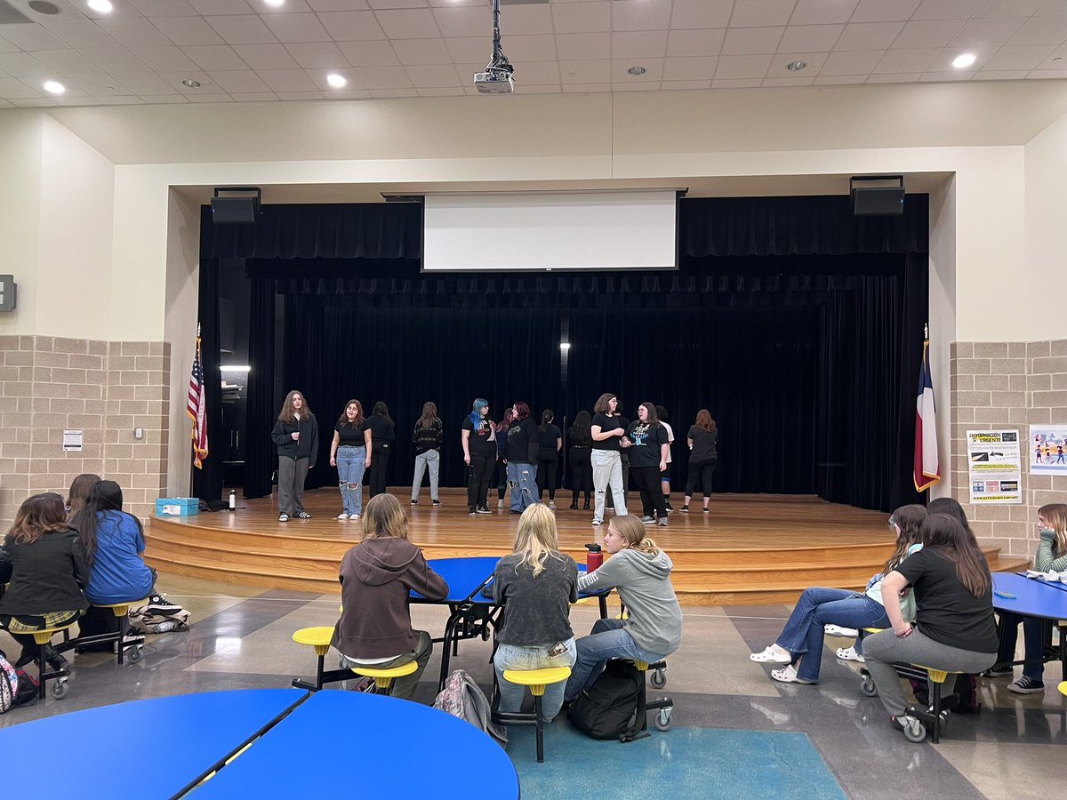 We loved performing and sharing theatre with our feeder middle schools this morning!! Thank you Chapa and Simon for having us!! 💙🎭🐺
