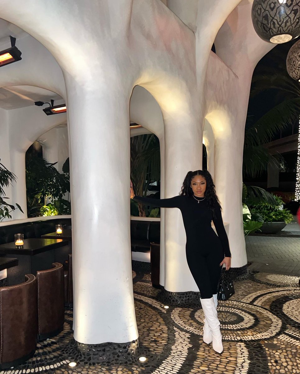 flomighty's tweet image. wine me dine me