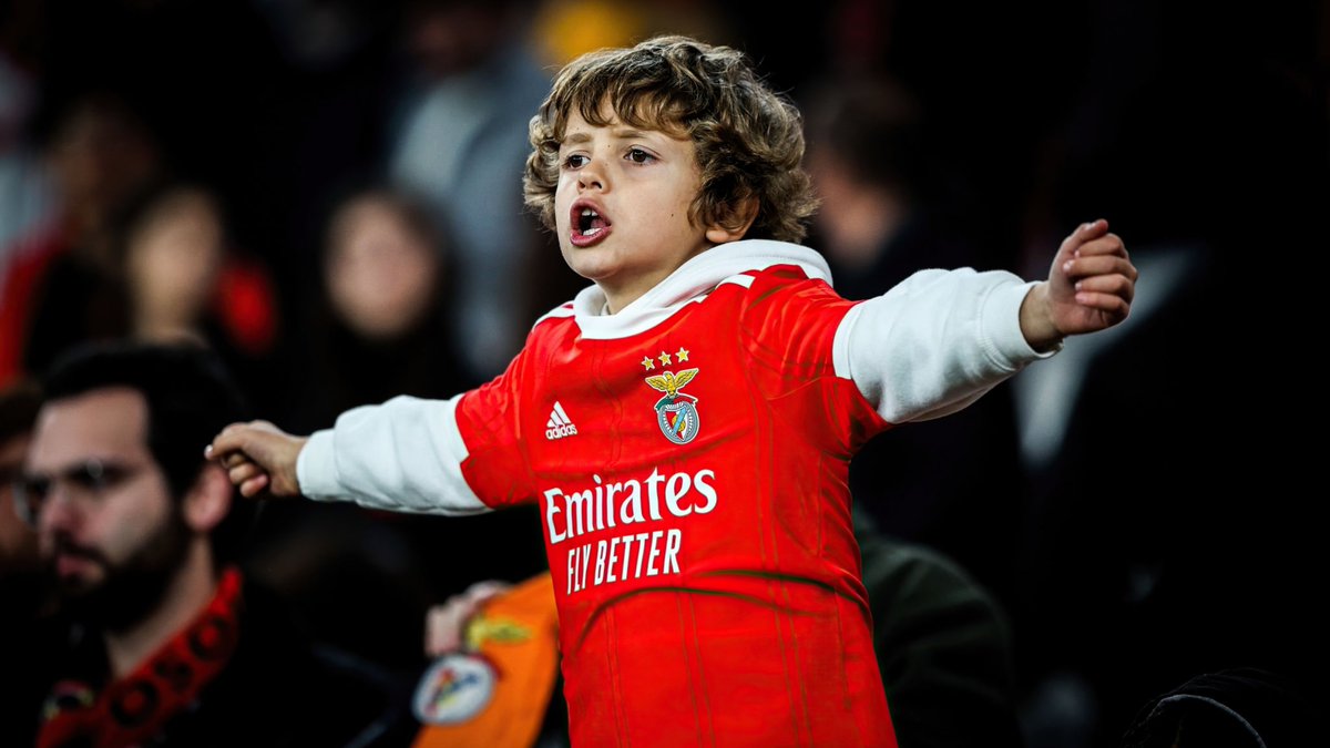 Nasci do Benfica. E viverei pelo Benfica ❤️🤍