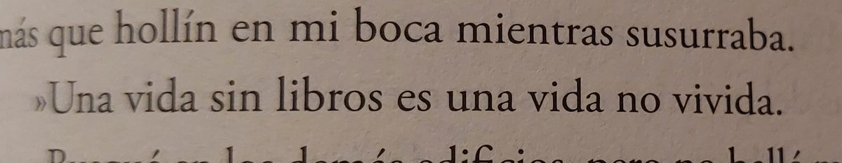 RCTargaryen's tweet photo. Por eso me gusta tanto como escribe este hombre #ilovebooks @NocturnaEd #EtoV @misterkristoff #books #libros https://t.co/H8rLChAnOa