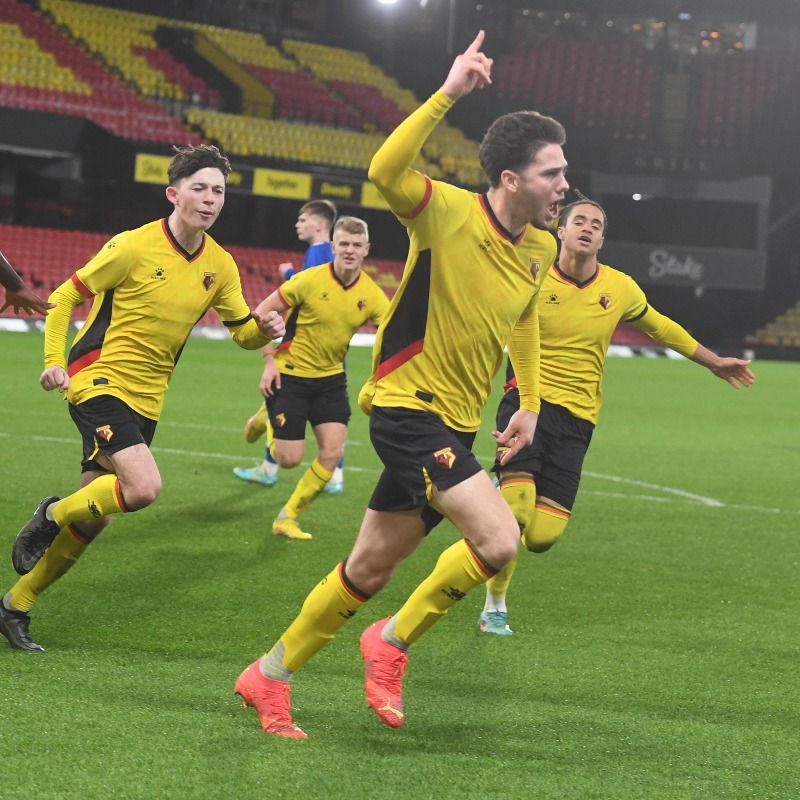 WatfordFCAcad's tweet photo. Victory under the lights! 👊

Read a full match report as the Hornets knocked out Everton at The Vic. 

#WatfordFC
