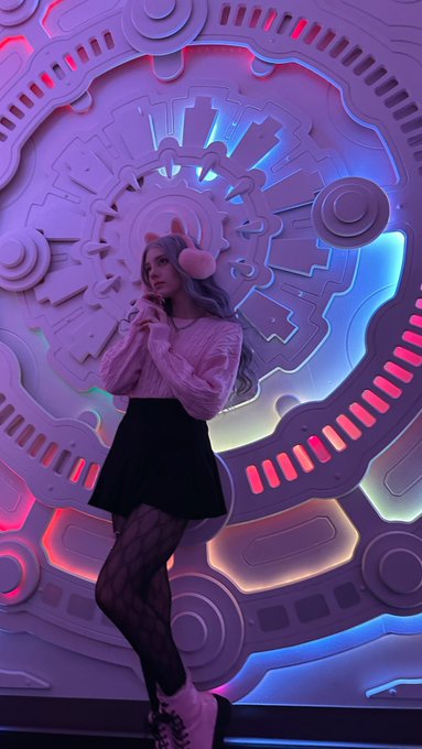 Your princess ❤️ https://t.co/b1oRA1M7K1 https://t.co/ibw5qJq4z3