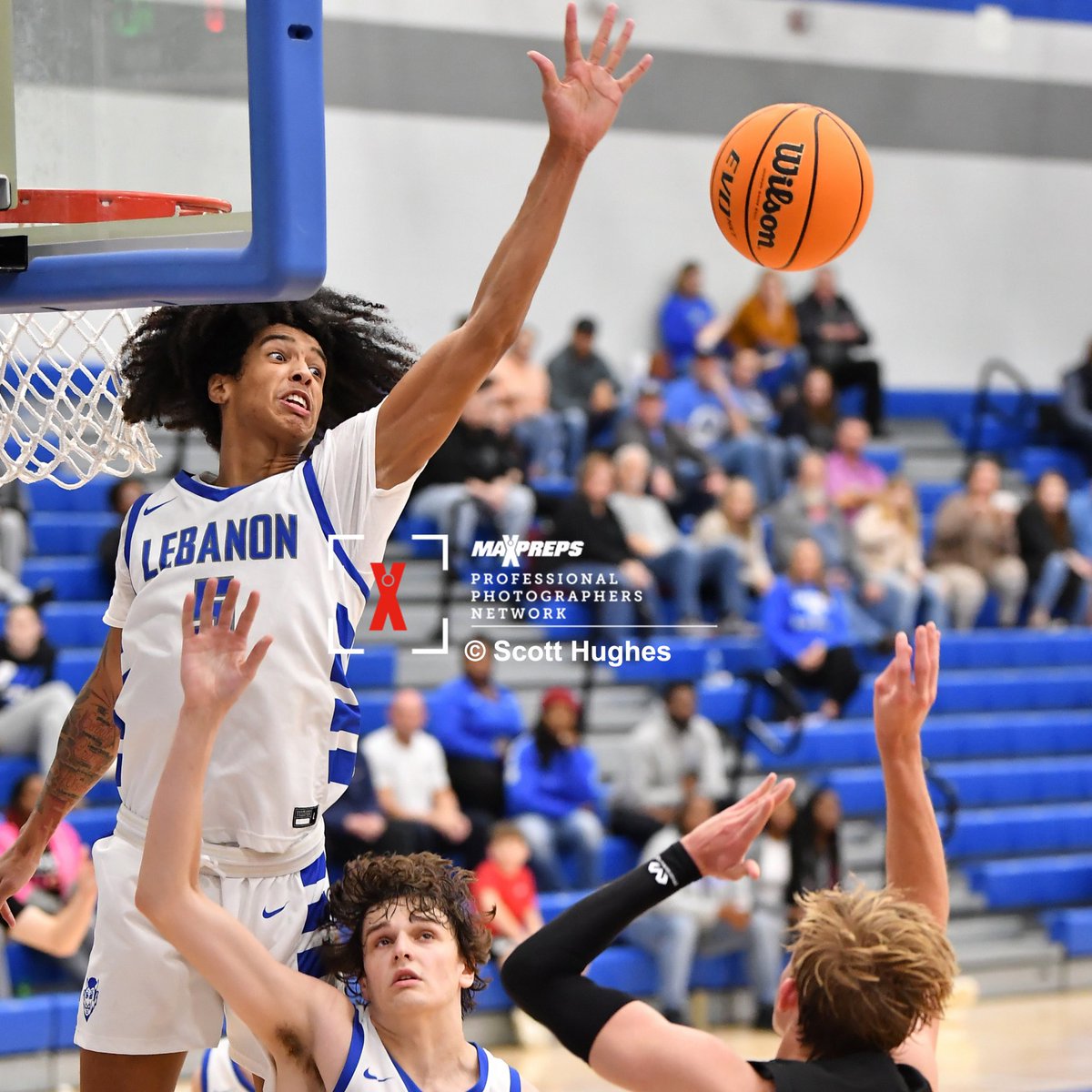 revscottstweets's tweet photo. A sample of the images from last Tuesday’s very competitive (overtime) @LebanonHoops vs @RaptorHoopsFan Boys Varsity game. All the images can be found at @MaxPreps https://t.co/jF5cKWhBdh