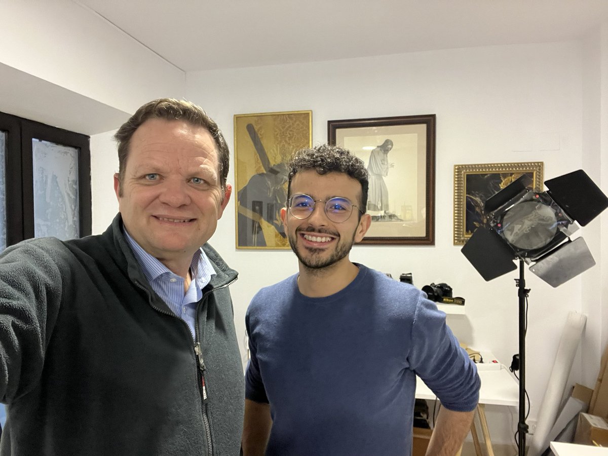 Hoy  hemos recibido la visita de <a href="/GilperezArte/">GilPerez.Arte</a> Empezamos a digitalizar sus cuadros. Un verdadero placer. #foto #fotografia #fotografo #photo #photographer #photography #danielsalvador #danielsalvadoralmeida