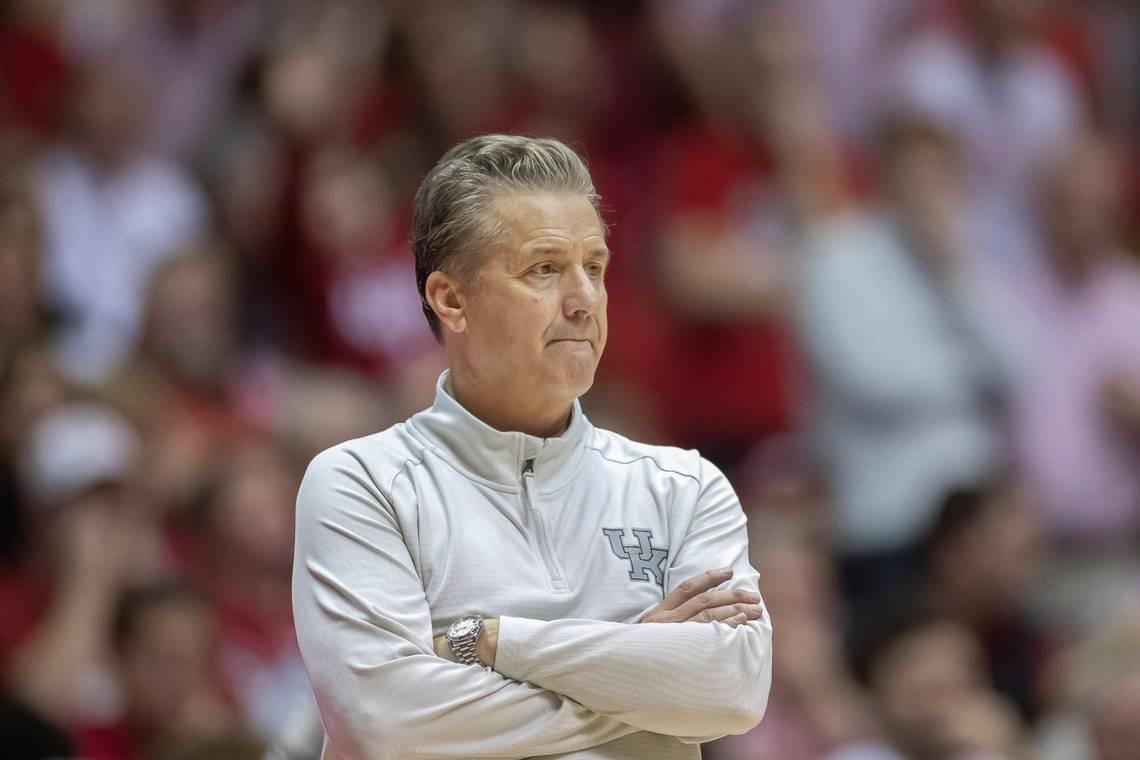 A brief thread about John Vincent Calipari:

Coach Cal built an offensive and defensive system around having superior (but young) talent. Offensively, Cal knew that a complex, cohesive offense would not work well while bringing in 4-6 new elite freshman every year.
(1/11)