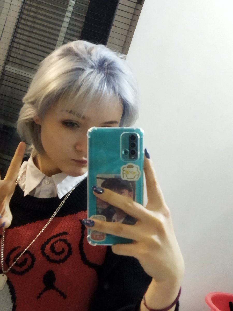luowuzh's tweet photo. девотьки смотрите https://t.co/fZyysXLiiN