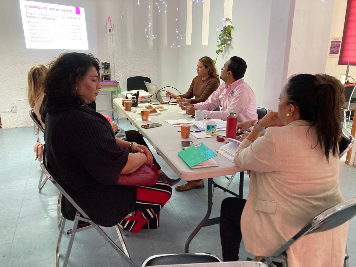 SG_Morelos's tweet photo. Continúa #COEVIM estrechando lazos de trabajo con municipios y sociedad civil organizada a favor de mujeres, niñas y adolescentes https://t.co/OCXGnGrmrY https://t.co/wZBgH0QkKK