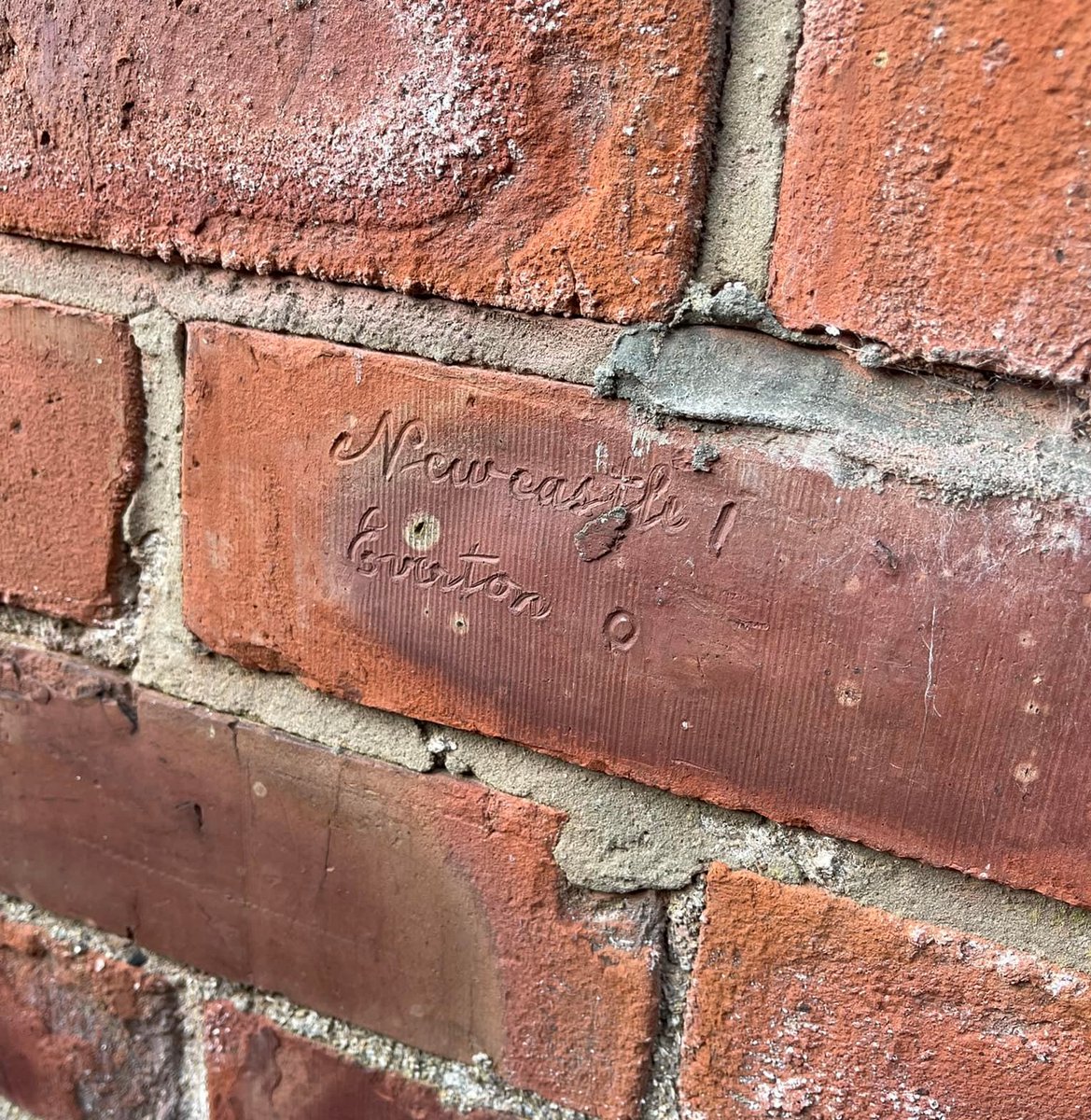 billy6715's tweet image. A football mad Geordie brick maker left his mark in the wet clay of this brick before it was fired &amp;amp; then built into the wall of a Seaton Delaval flat built in 1905. Newcastle beat Everton 1-0 on 16th January 1904. Posted in my local history group by G Luther.