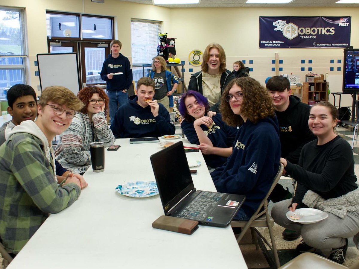 frobotics4150's tweet image. FRobotics Kickoff!! We started the season on a good note with reading the rules and brainstorming!! Thx @quasics for coming to the workshop to brainstorm!!! #chargedup #morethanrobots @FIRSTweets @FRCTeams @FRSDPanthers
