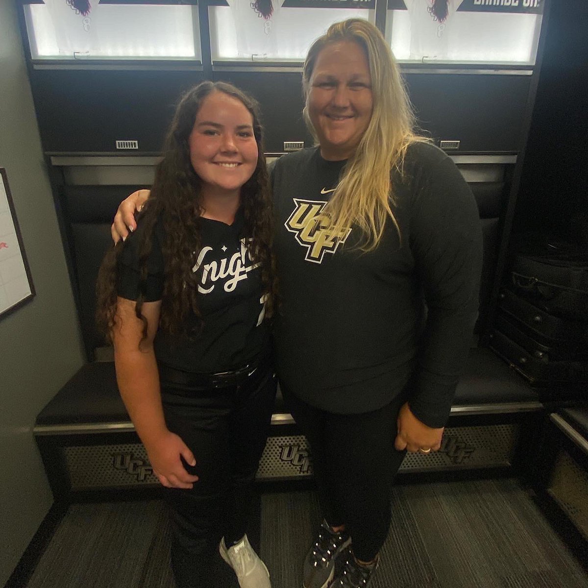 🅑🅔🅣🅗 tweet media