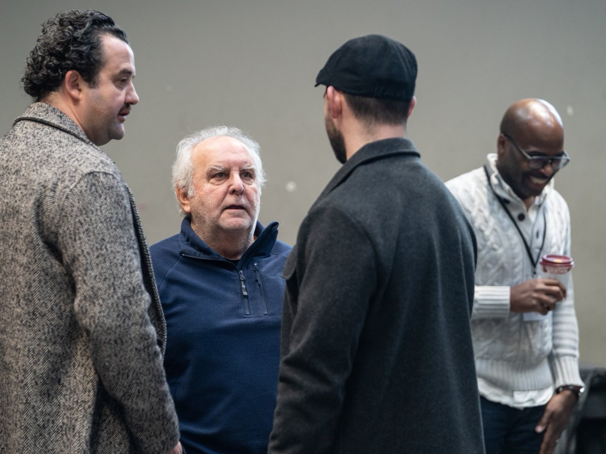 _bridgetheatre's tweet image. Our first official day of rehearsals for a Guys &amp;amp; Dolls 🎲💃🎶

To say we're excited to begin work on this incredible show would be a huge understatement!

📸 Craig Sugden