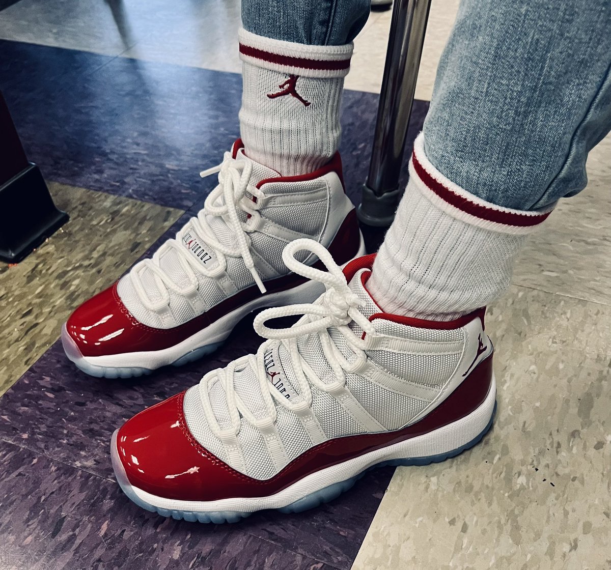 WrightMerrie's tweet photo. Christmas was good to the middle schoolers.👟😁#newgear #nocreases https://t.co/zFZsyv4Ew8