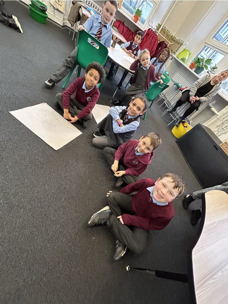 StCharlesGla's tweet photo. P3/2 and P3 worked together today to decide on their #ContextForLearning for this block; this provides an opportunity for #PersonalisationAndChoice. After lots of discussion, the most popular topic was #UnderTheSea. They can’t wait to transform their #RolePlay areas. @PPGlasgow https://t.co/QPEcmVEI0Z