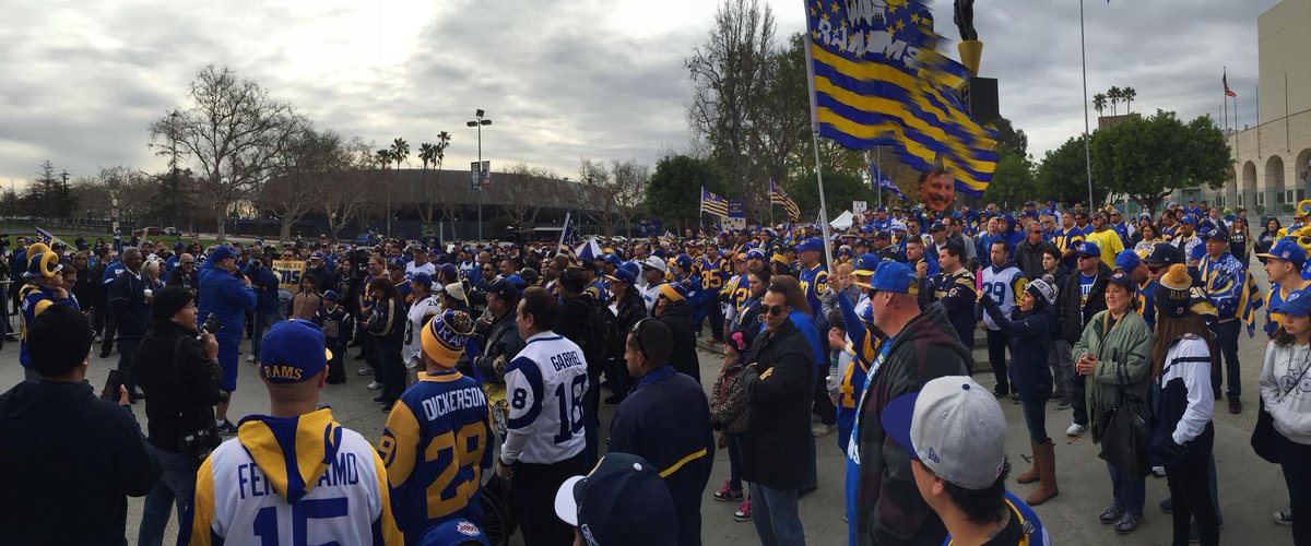Seven years ago at the Bring Back Rams event at the Coliseum.  Thank you <a href="/SoCalRamsBC/">So Cal Rams Booster Club</a> and Ralph Valdez.