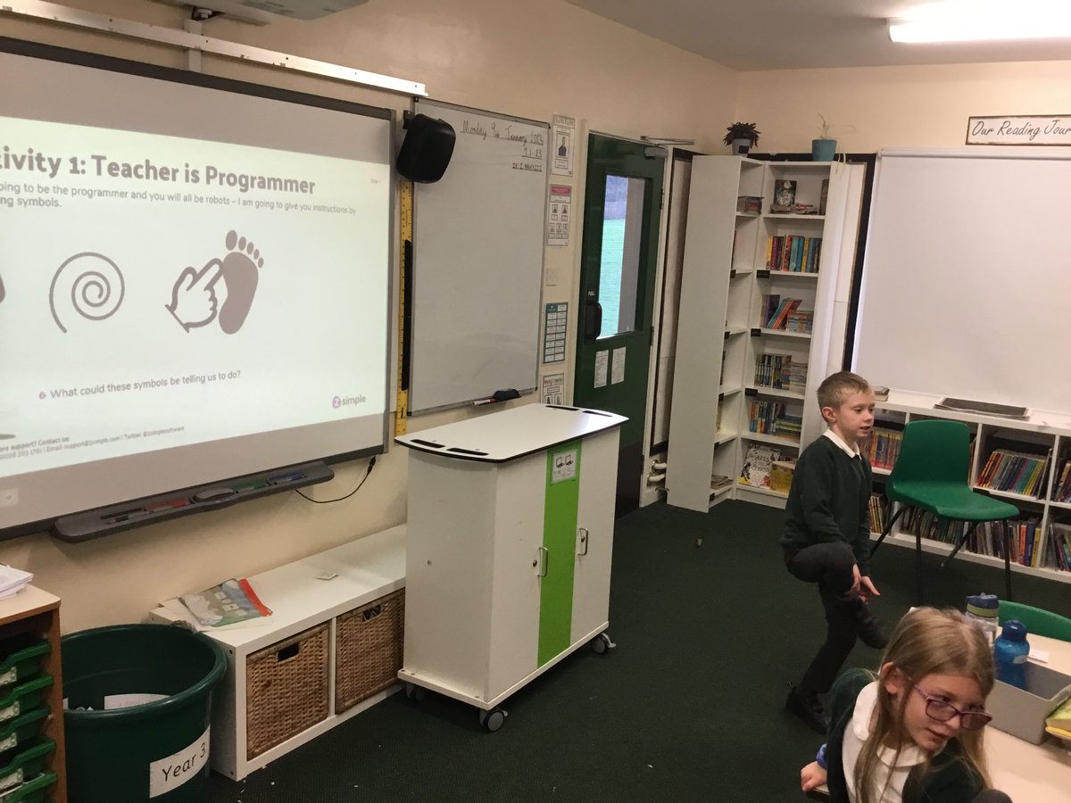 DaneRoydY3's tweet image. In our computing 🖥 lesson we started to understand more about what coding is, how to enter code and how to debug and fix code that has errors in it 🙂 #daneroydcomputing @DaneRoydSchool