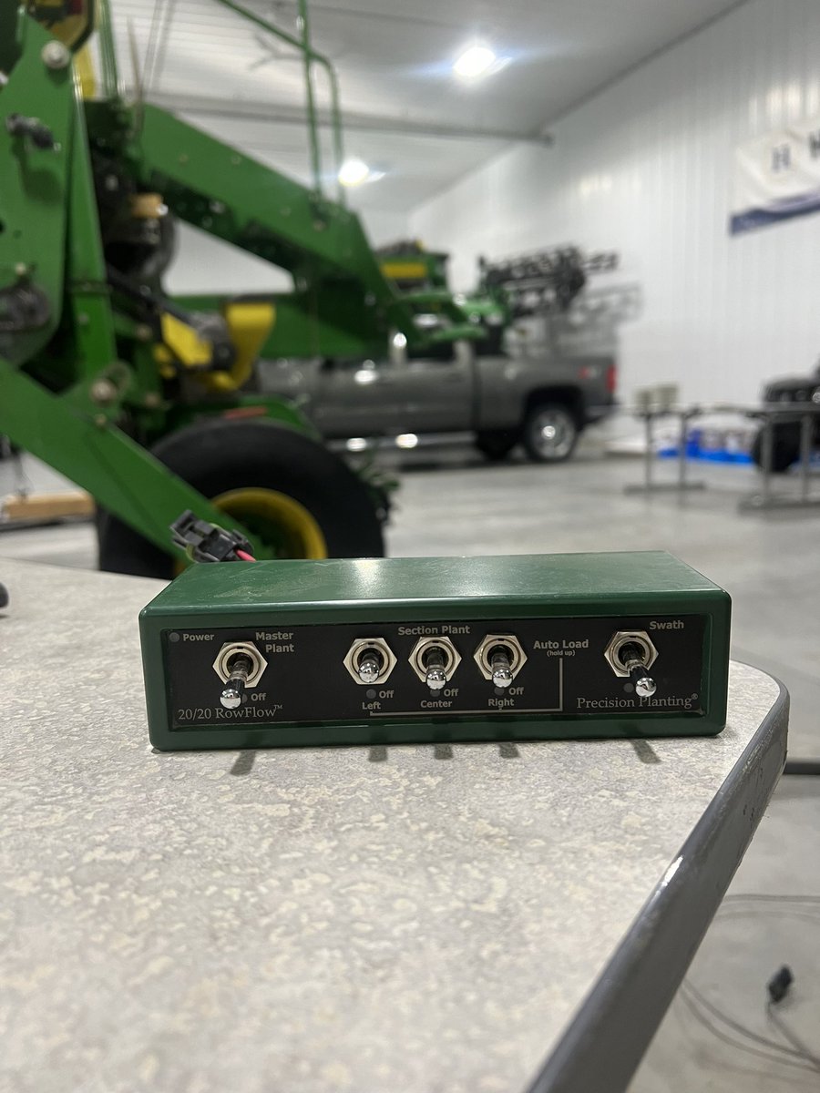 Gall_CJ's tweet photo. Planting row unit parts for sale. Description and details in photo. Message me for more pictures. RT appreciated #AgTwitter #JohnDeere https://t.co/BZ6T2GSHdb