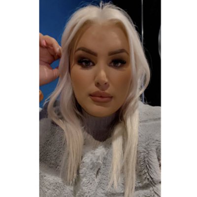 amyrobinn's tweet photo. #NewProfilePic https://t.co/h81YzxEUH8