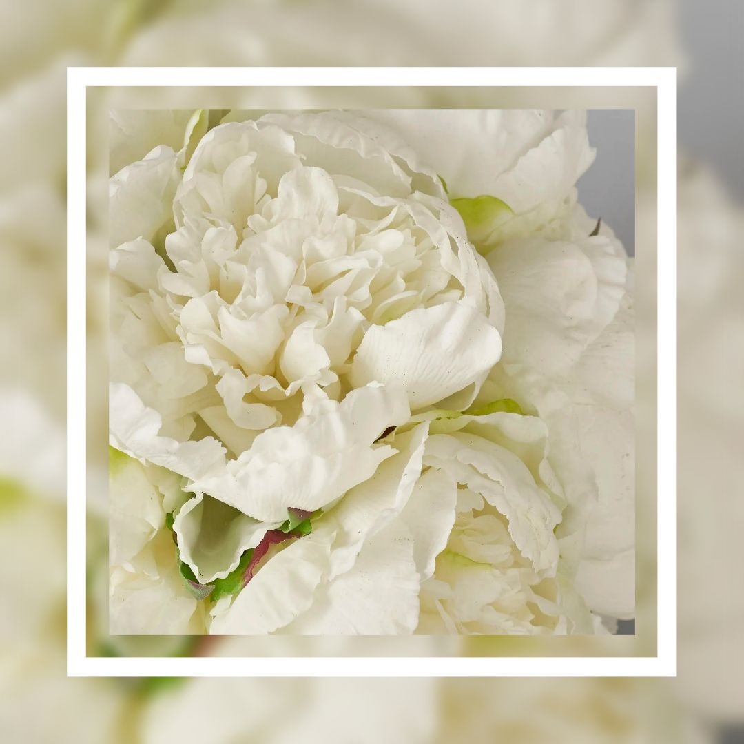 Demmerys's tweet photo. Can you spot the difference between real flowers and artificial flowers? Take a look and see if you can figure out if this is a Demmerys arrangement or a real flower... #artificialflowers #flowerarrangements #artificialflowerarrangements #floralarrangement #flowers #florals https://t.co/rti85sY4GE