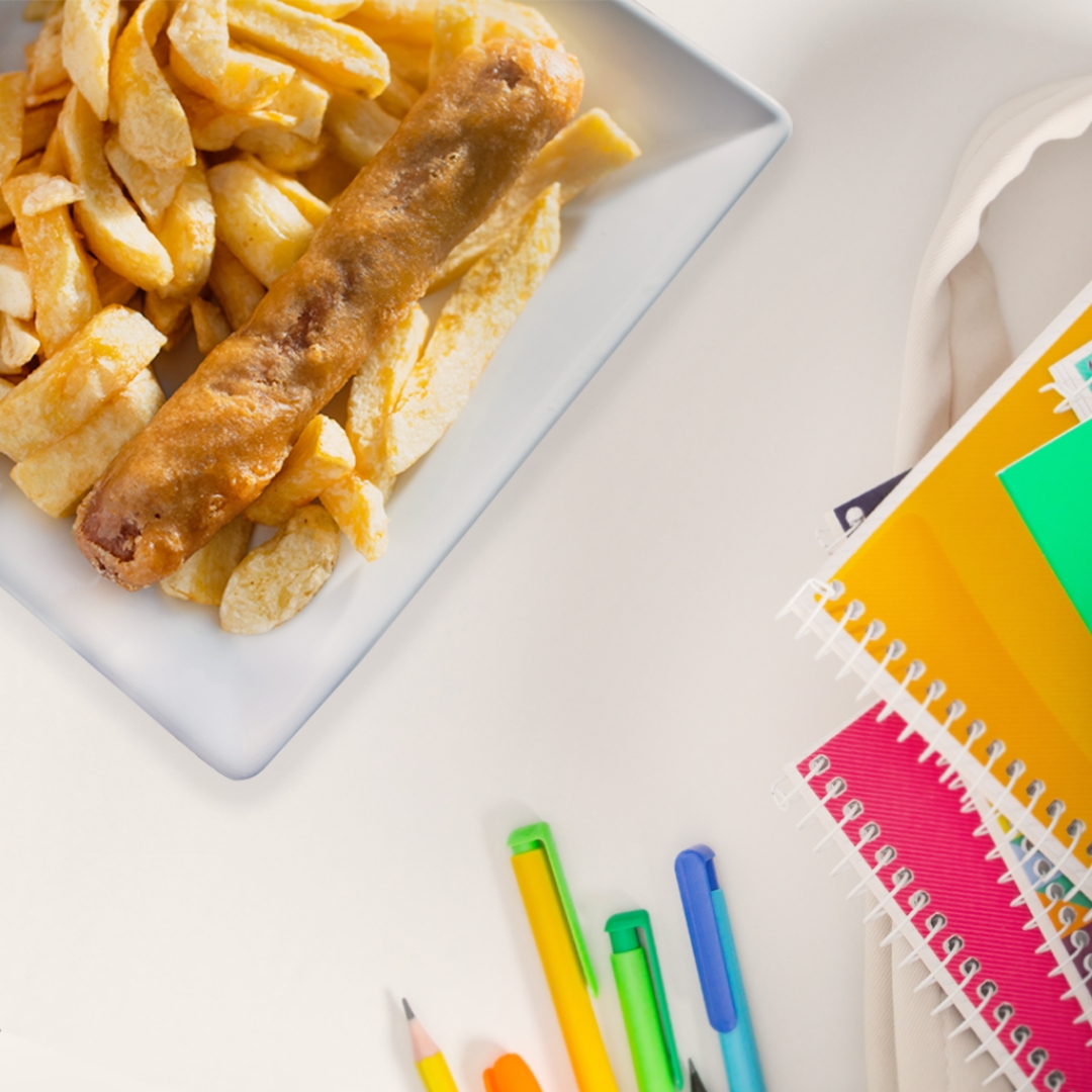 stjohnsfishbar's tweet photo. With the kids back at school, they deserve a weekday treat. 😋

Spoil them with our wide range of tasty kids meals. 

Visit us today for a delicious treat or two. 😉

#stjohnsfishbar #warwickfishandchips #fishandchips  #stjohnskidsmeals #kidsmeals https://t.co/OXqROeRYzU