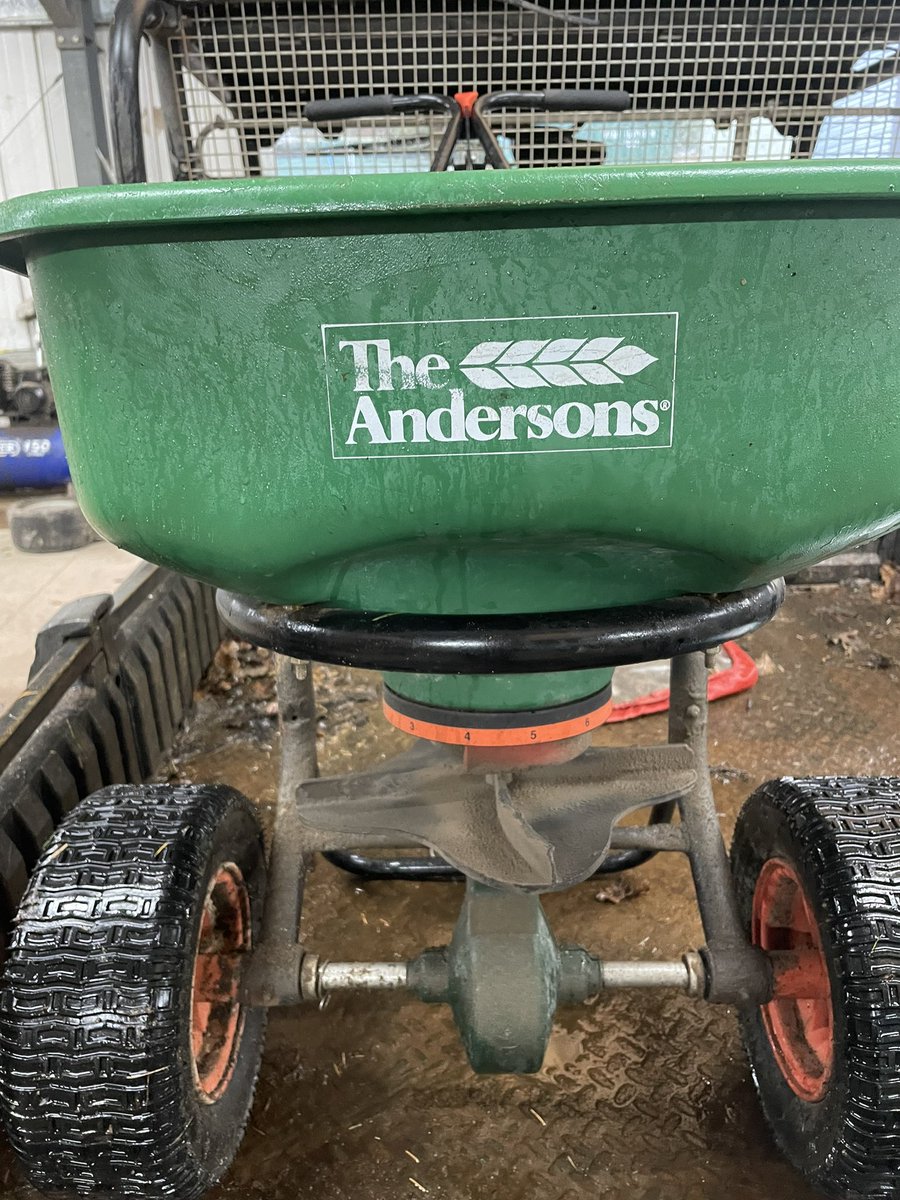 neilhogg73's tweet photo. Taking advantage of the mild weather with showers forecasted get get some nutrition on the greens.

Improved stress resistance and aids recovery.

root and shoot mass.

Deters moss while strengthening the plant against disease.

good for my steps. @becks_aitkens @golf_hamilton https://t.co/iVUmK6mKqo