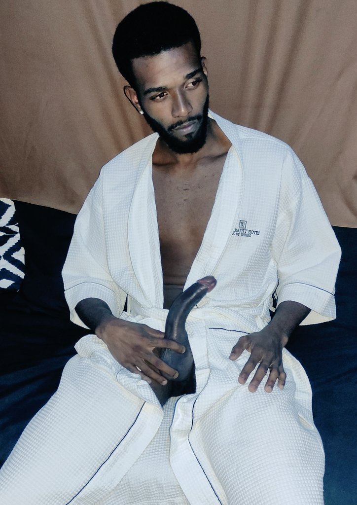 raffaelhermoso's tweet photo. Guardei seu lugar pra vc sentar..
#dotado #Paupreto #pirocudo #PRIVACY #blackdick #straightdick #blacknude #Brazilliandick #PINTOSAWARDS
@PlayHouseOfMen
@boysdotados2
@MundoMais 
@SoParaDivulgar 
@NovinHeterow
@_divulga_boys_
@paupretobr
@OnlyBoysREC
@divulgaBoys155
@semzoombr https://t.co/HVT0xygpkH