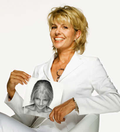 Wij zijn gespecialiseerd in haarwerk:
Haarwerken en pruiken;
Haarproblemen;
Hoofdhuid problemen;
Haaruitval;
Haartoevoegingen.
Meer informatie zie hairlooksimone.nl/contents/nl/d3…
#lichtenvoorde #haarwerksalon #winterswijk #groenlo #doetinchem