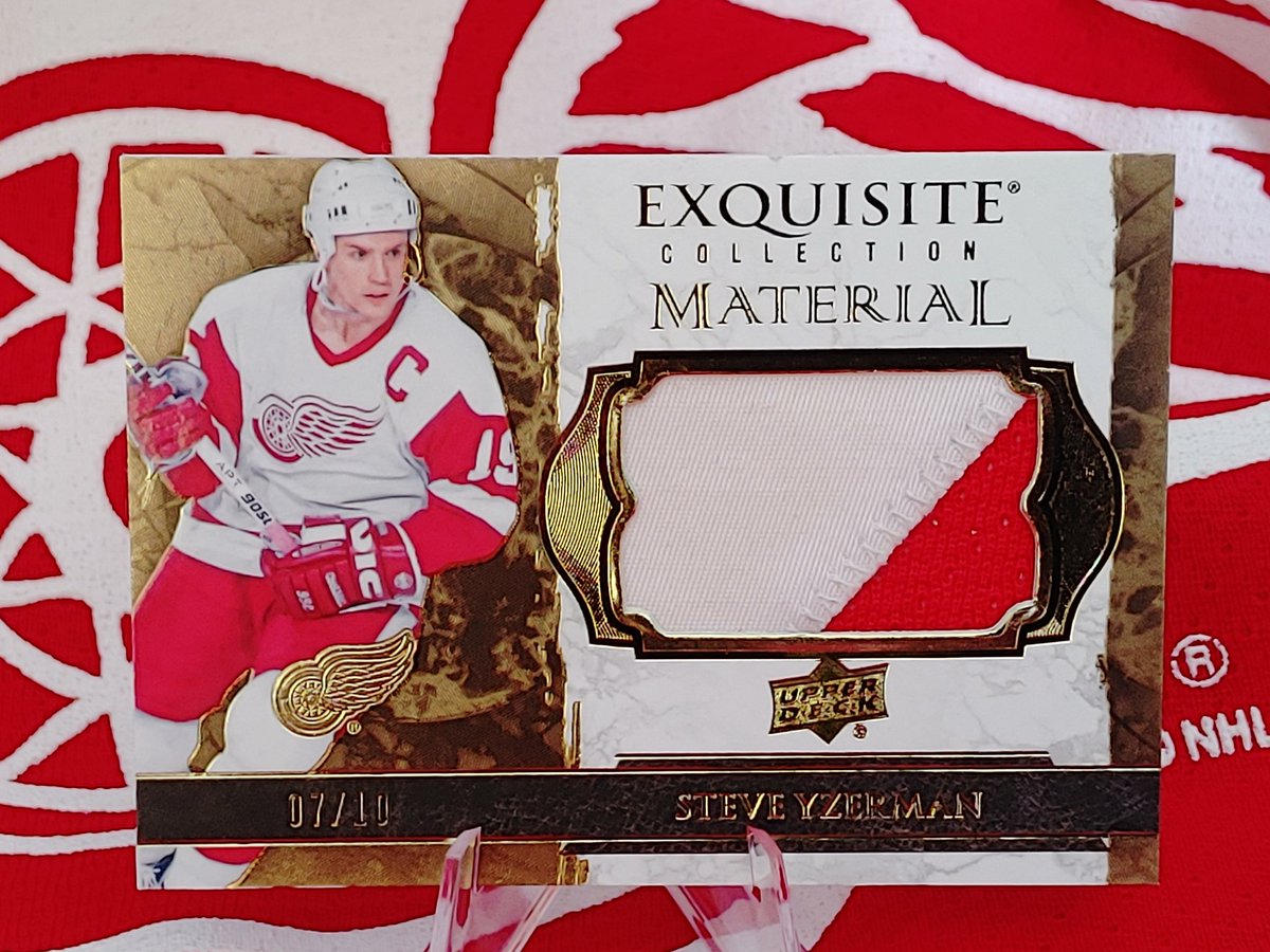 CLESSTER33's tweet image. #yzerman 2021/22 @UpperDeckHockey Black Diamond Exquisite Collection Material 07/10.