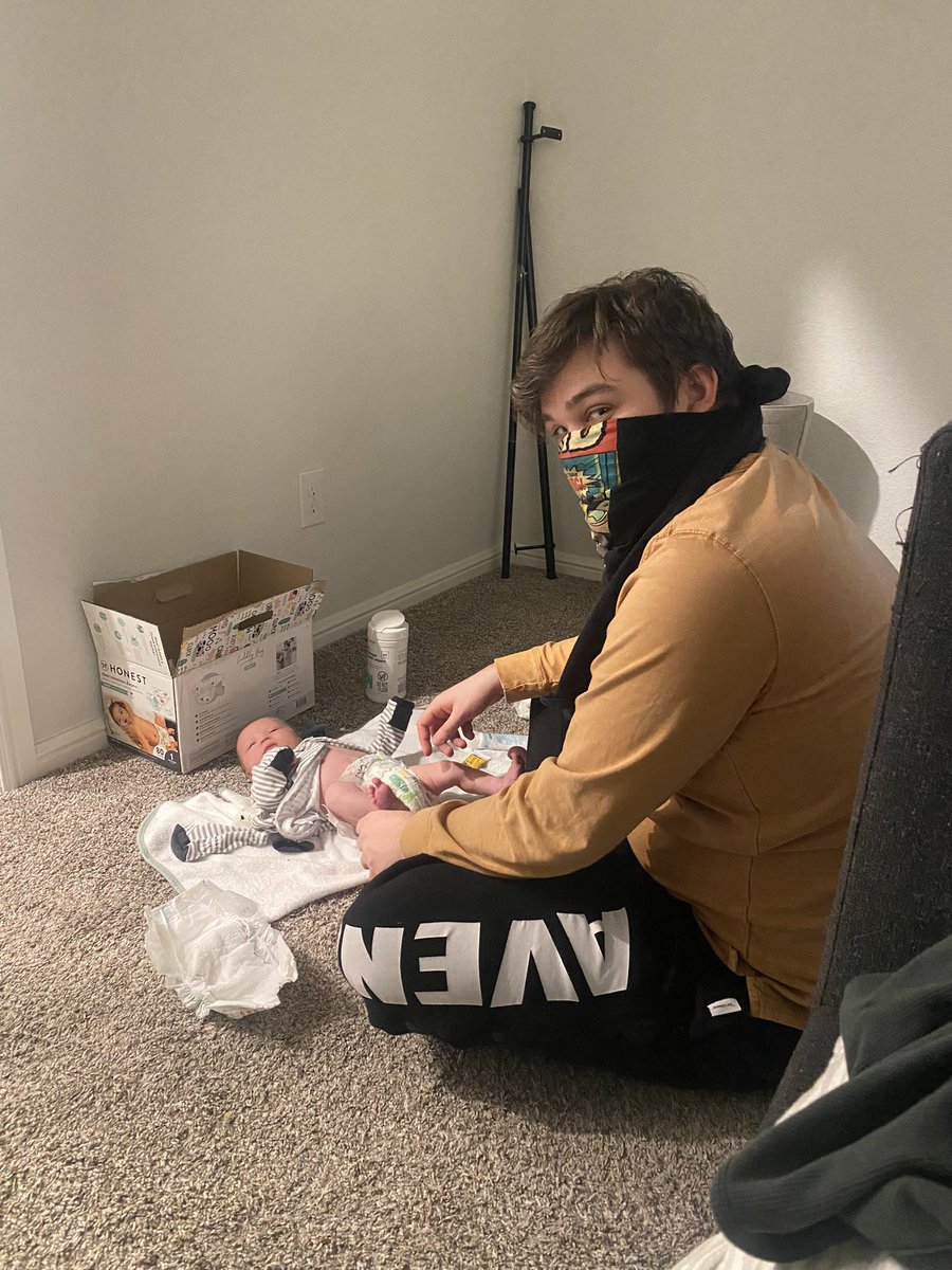fgromano05's tweet photo. Happy Birthday @CaseyPandur ! 25 is your year! Thank you for being the best dad for Asher! https://t.co/J0EMfoTXYS
