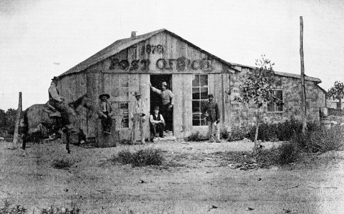 TracesofTexas's tweet photo. The Mobeetie post office, the first post office in the Panhandle, 1878.

Photo courtesy @utalibraries via the Portal to Texas History. https://t.co/97T8hRnjGy