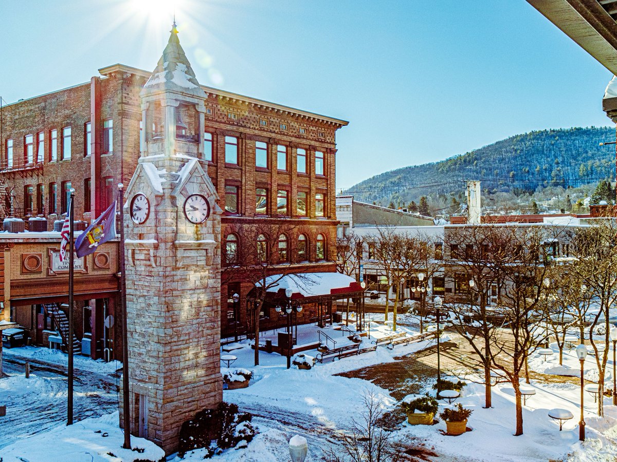 Gaffer District tweet media