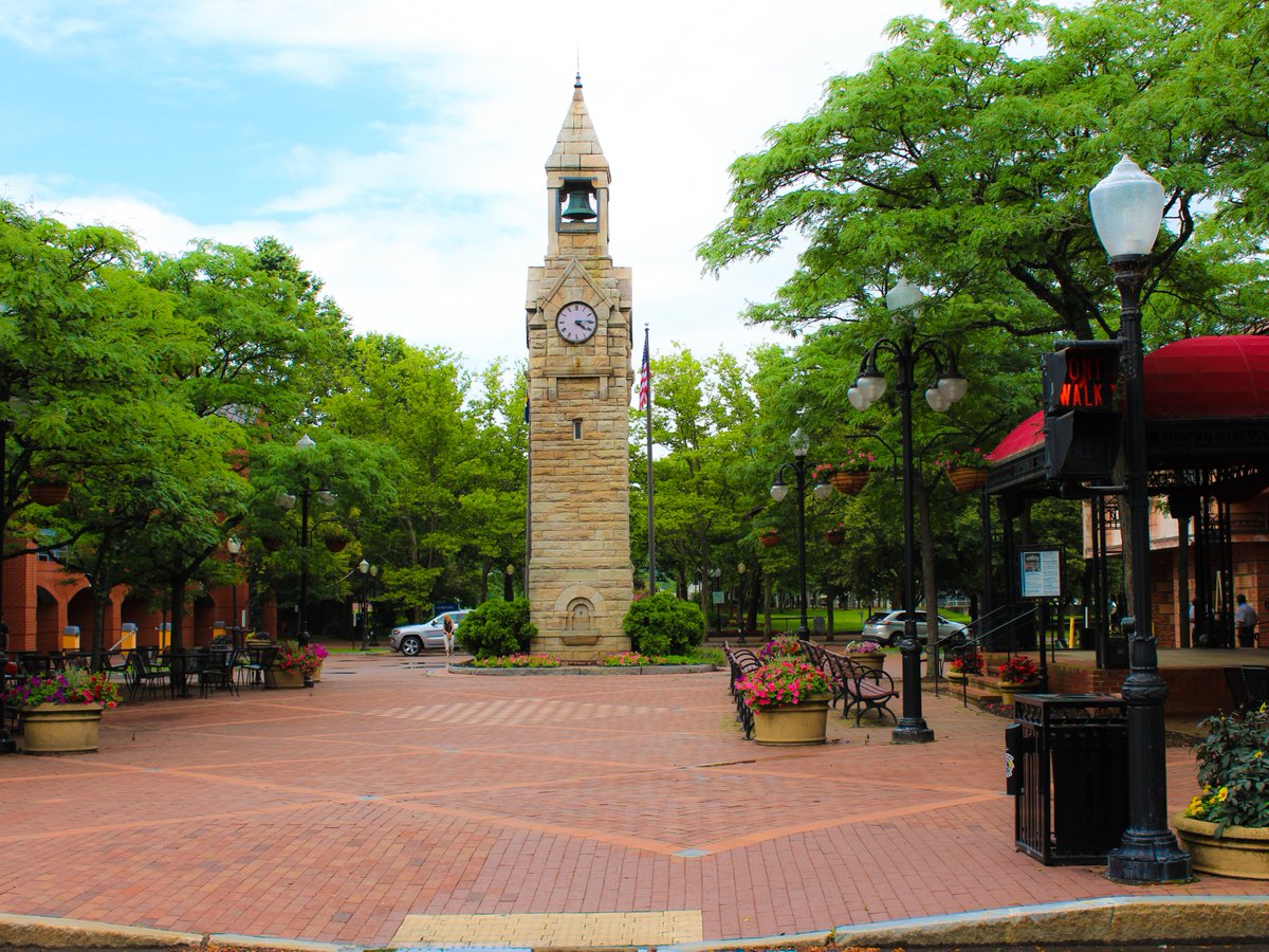 Gaffer District tweet media