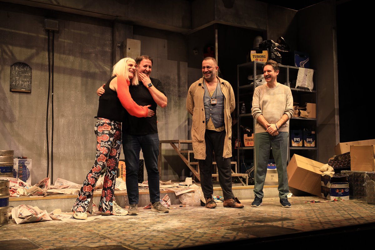 İstinyeArt %100 Performans Arena tweet media