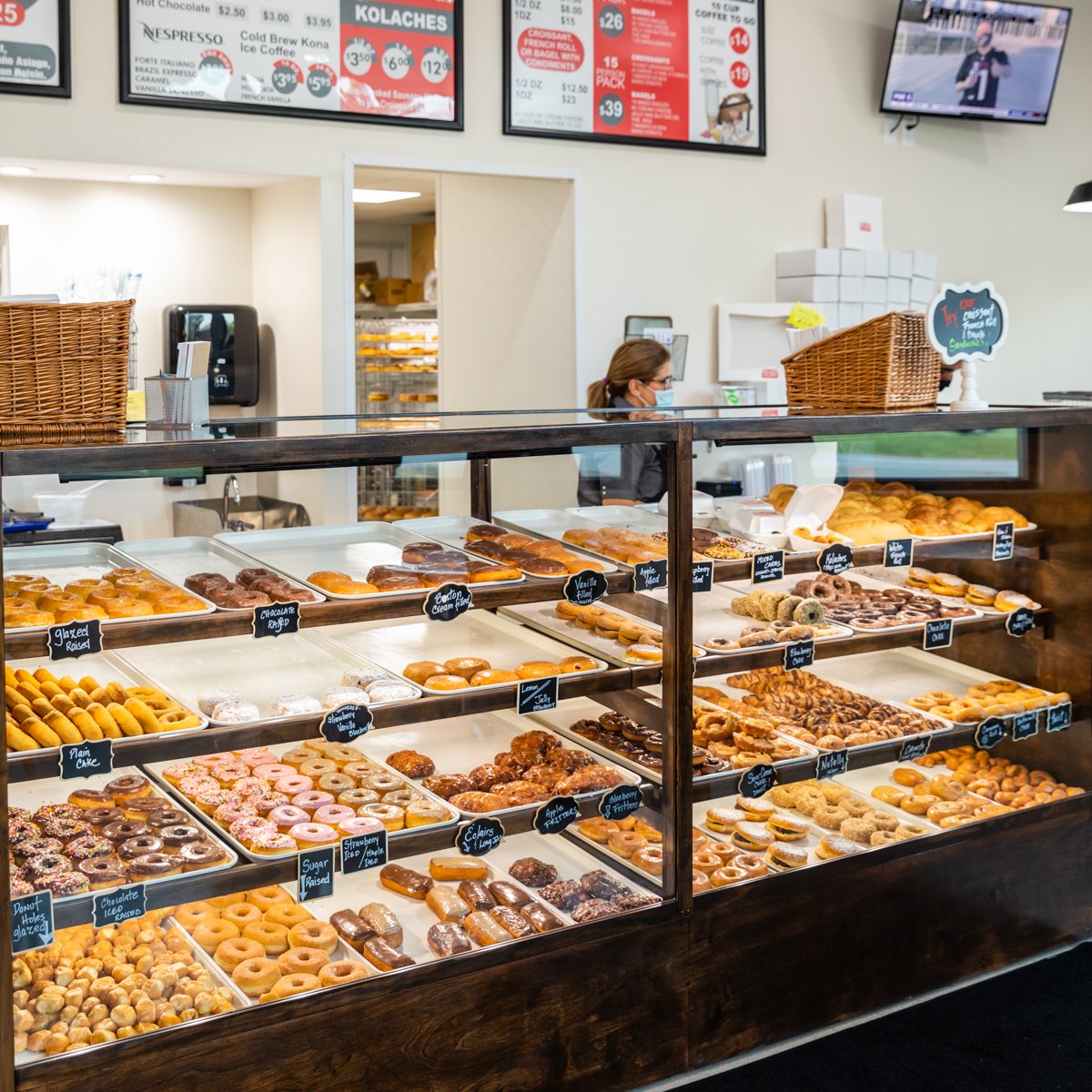 Dough In The Box DONUTS - South Fulton tweet media