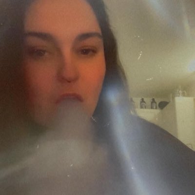 bakedbee_420's tweet photo. #NewProfilePic https://t.co/9sygG47YcV