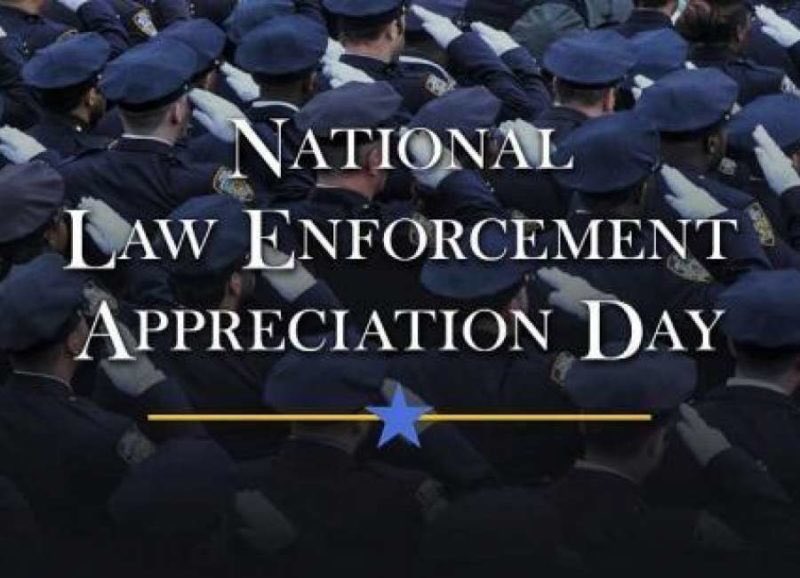 PCRC_AACo's tweet photo. Happy National Law Enforcement Appreciation Day to all of our officers! Thank you for everything you do every day! 💙 https://t.co/BrwSURAQ0o