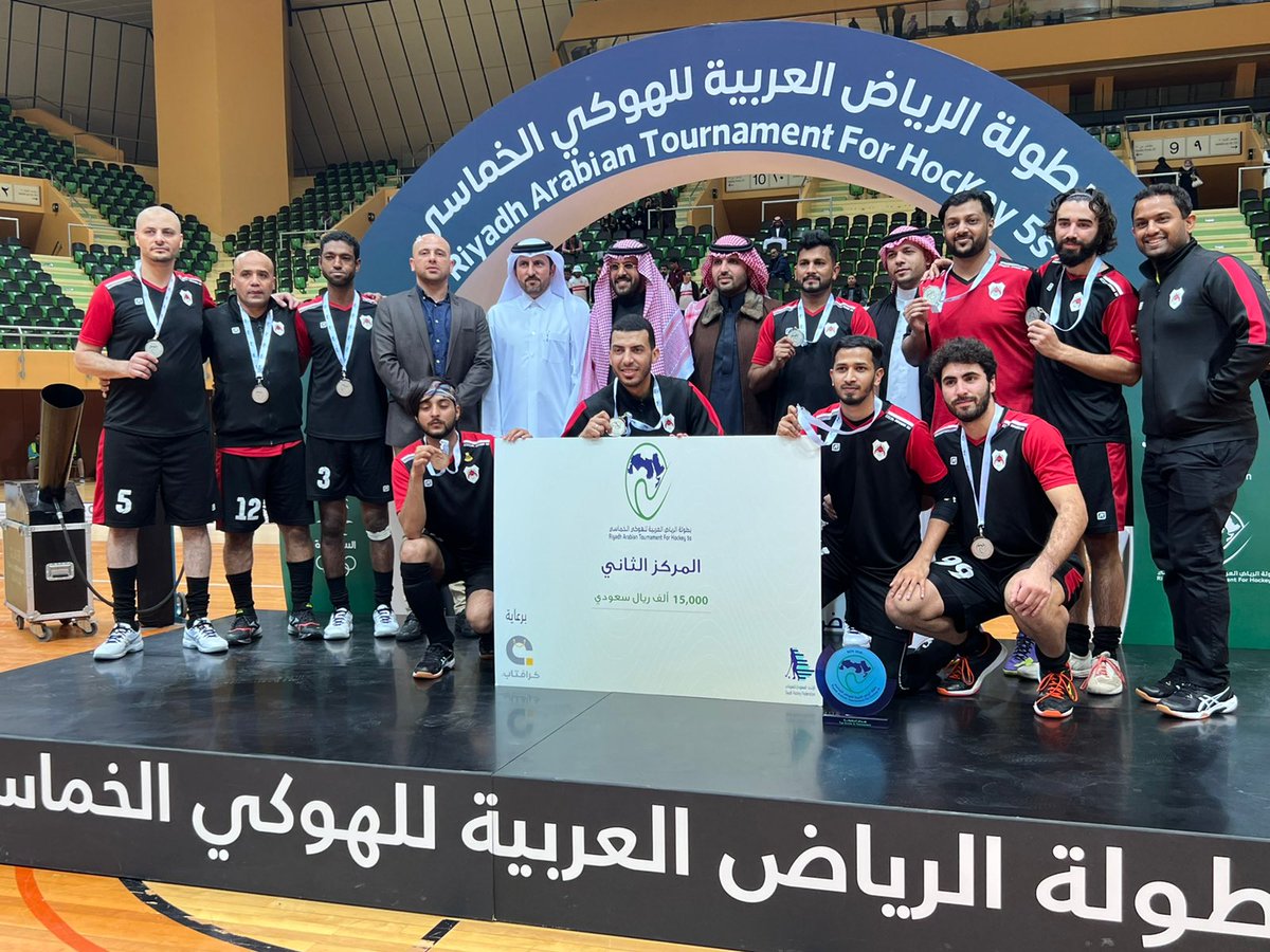 aawsat_spt's tweet photo. 📸|  فريق الريان القطري حصل على المركز الثاني في البطولة العربية للهوكي الخماسي بالرياض #هوكي https://t.co/Jp8gbg1JJb