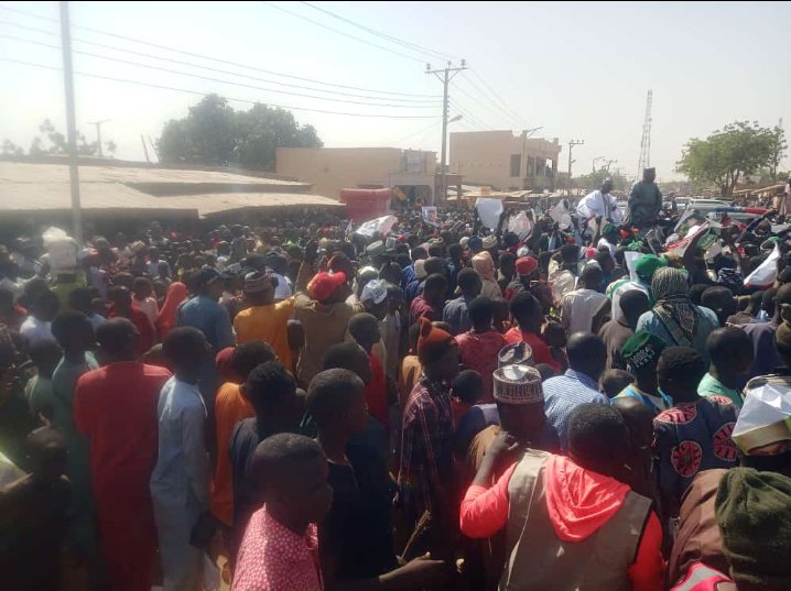 PdpUnderthirty's tweet photo. Zango LG ATIKU/LADO In Sha Allah
@atiku
@SenLadoDanmarke 
KATSINAWA for Atiku..... @KatsinaNig https://t.co/7ajtUrux1l