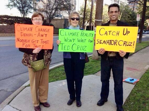 Solrac214Solrac's tweet photo. The good old days as an activist for #OrganizingForAction! #OFA was a nonprofit organization & community organizing project that advocated for the agenda of former POTUS #BarackObama. Here we are at Ted Cruzโs office in Dallas
#Democrat #Liberal #LGBTQIA #TurnTexasBlue #VoteBlue https://t.co/fKPb7wJh5i