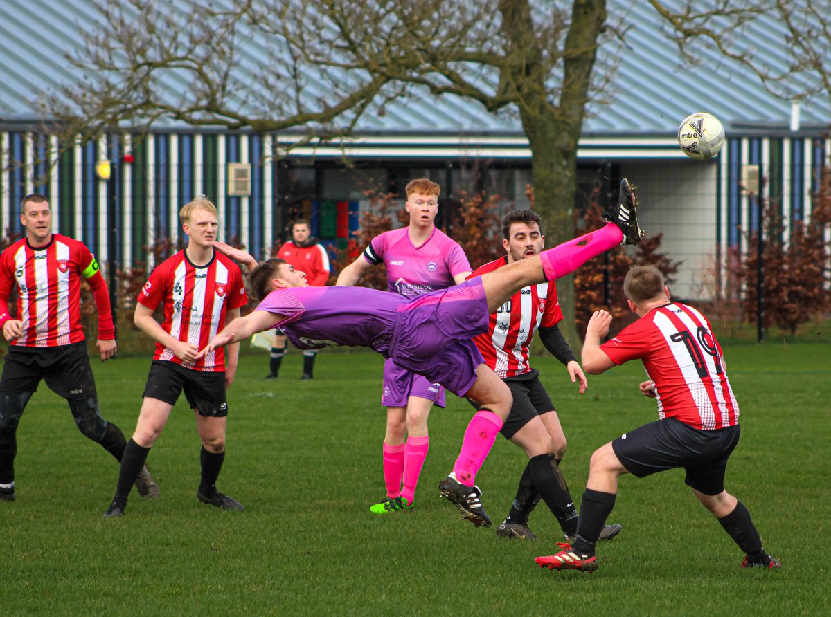 allytakesphotos's tweet photo. GALLERY

Yesterday’s photos for the game between @SwinWanderersFC and @SwindonRovers can be found at the link below.

Rovers ran out 2-0 winners and progress through to the next round of the cup.

https://t.co/DgzKqbdUfM https://t.co/Gg0IaQGFvr