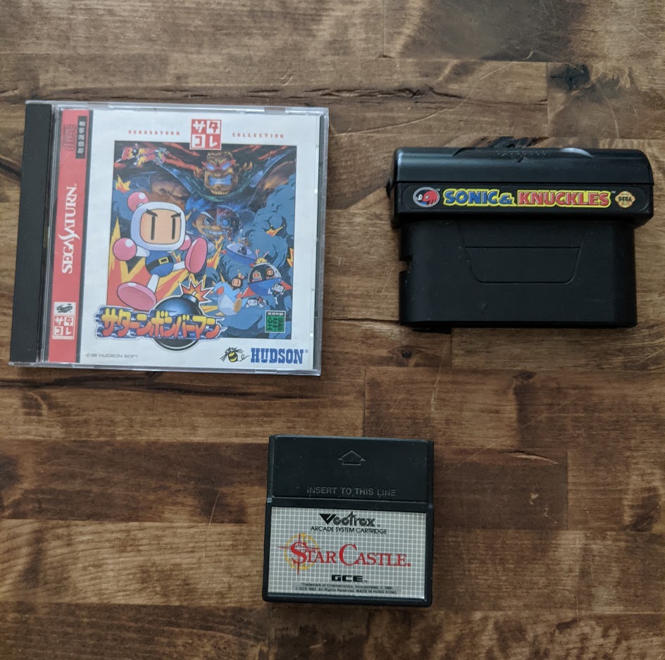 MinusWorldGames's tweet photo. We have a good amount of random items for today. Come in and take a look. #sega #segaSaturn #SegaGenesis #vextrex #nintendo #Wii #WiiU #NintendoSwitch #retrogaming #minusworld https://t.co/ic5f759zqC