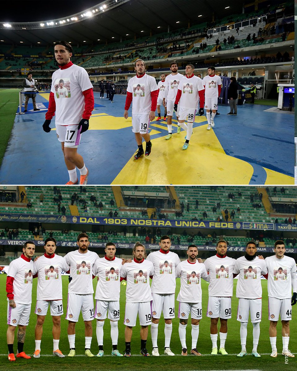 Luca #Vialli scende in campo con la sua Cremonese al Bentegodi di #Verona

#VeronaCremonese #LucaVialli #GianlucaVialli