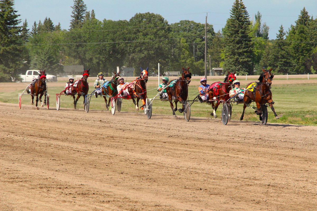 MBharnessracing's tweet photo. Is anyone else missing this??? https://t.co/nZIjXp1nBl