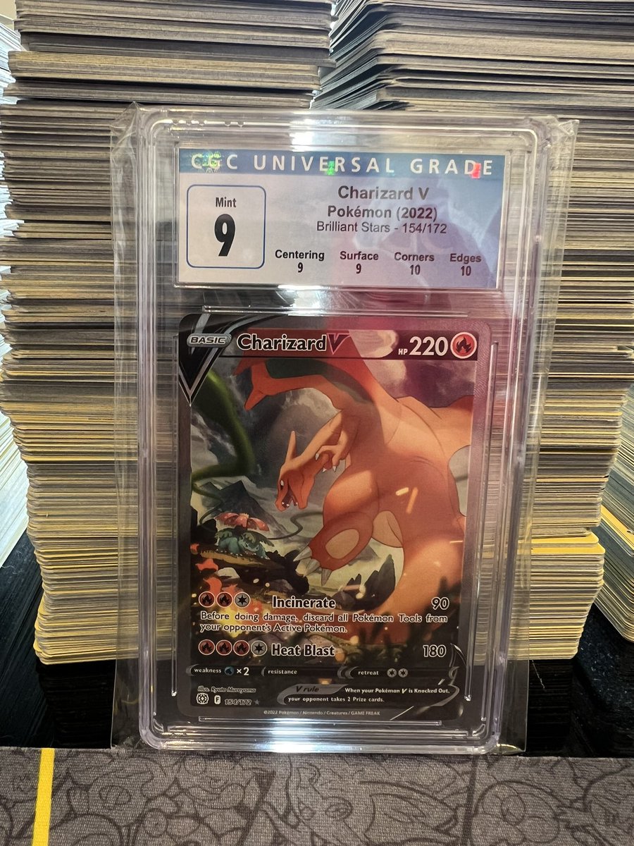 JolteonTheGOAT's tweet photo. 🚨 Few items for sale.  Price includes shipping:
 
Charizard V Alt Art - $210
Jolteon EX - $45
Sealed SDC w/💫 - $40
 
Venmo or CA

Can get references upon request https://t.co/4KN0gIBxFD
