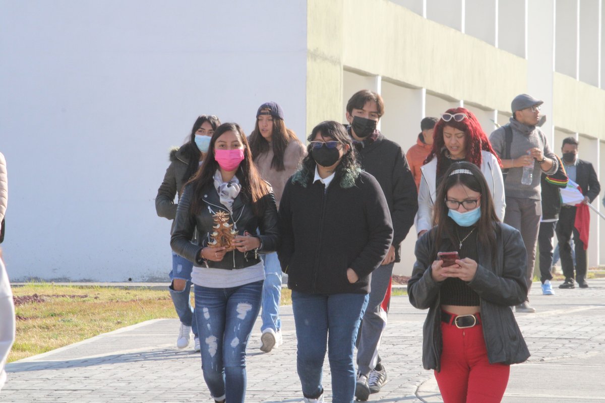 UtvamBis's tweet photo. Hoy la Universidad Tecnológica de la Zona Metropolitana del Valle de México ha abierto oficialmente sus puertas al nuevo cuatrimestre enero-abril 2023.
¡Bienvenidas y bienvenidos a aprender y divertirse en la
#UTVAMbis! https://t.co/N7lRCAwRt3